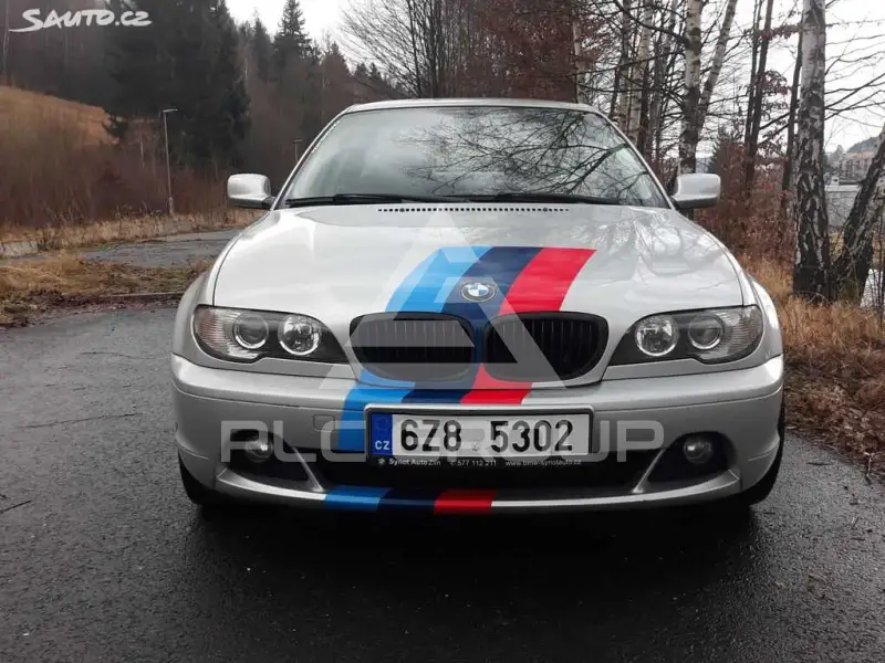 2004 BMW 330