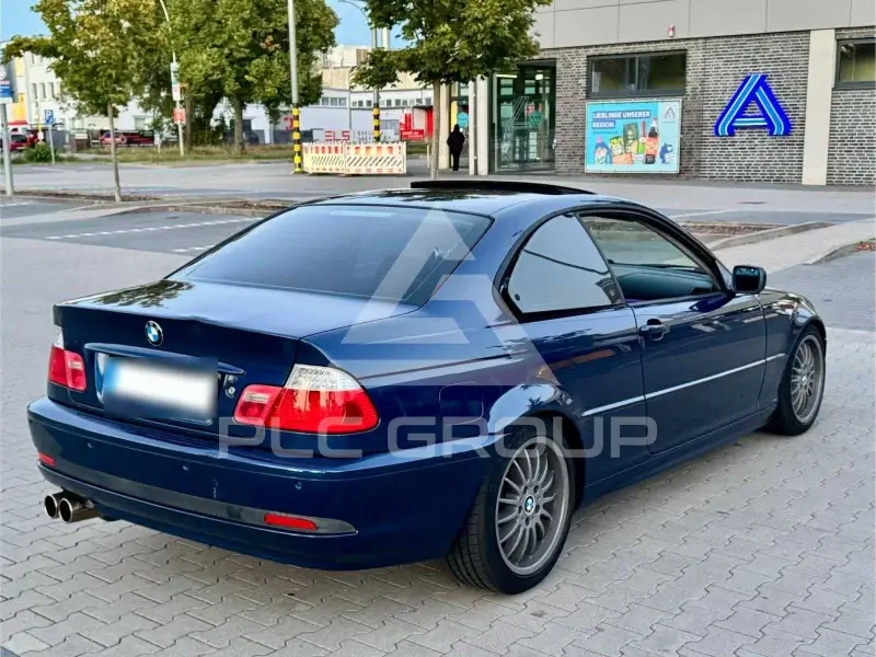 2004 BMW 330