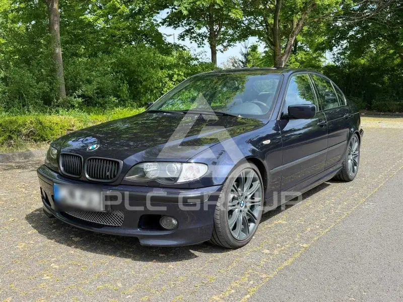 2004 BMW 330