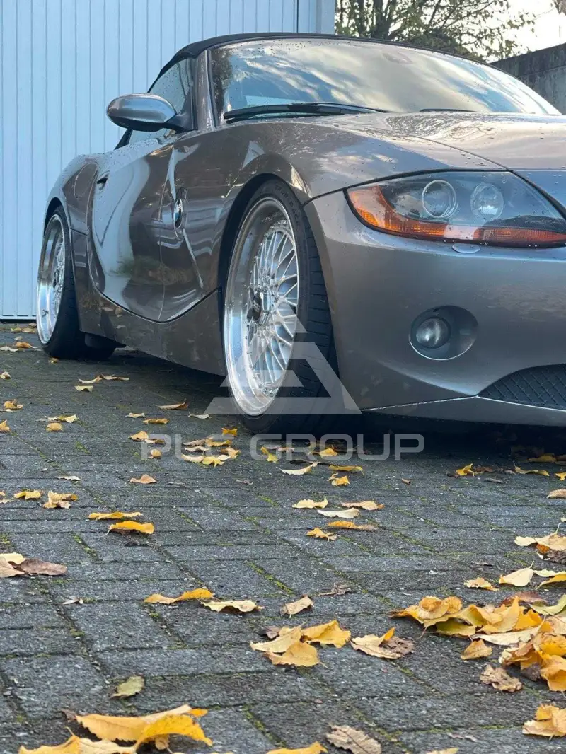 2004 BMW Z4