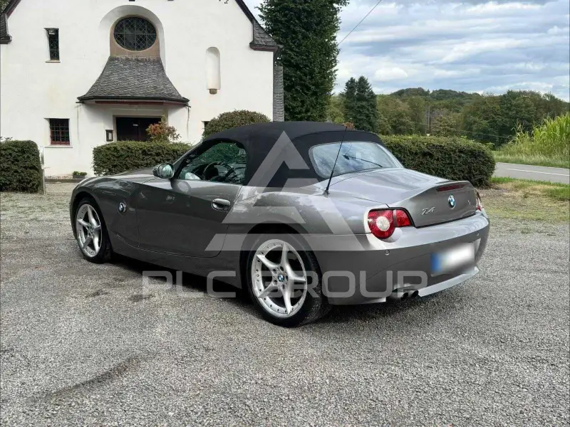 2004 BMW Z4