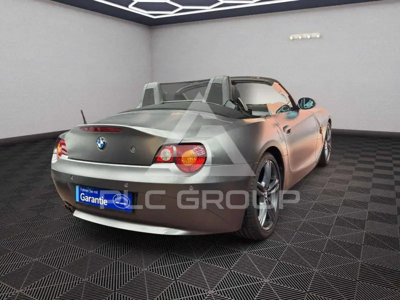 2004 BMW Z4