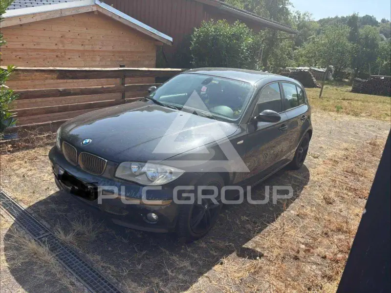 2004 BMW 120