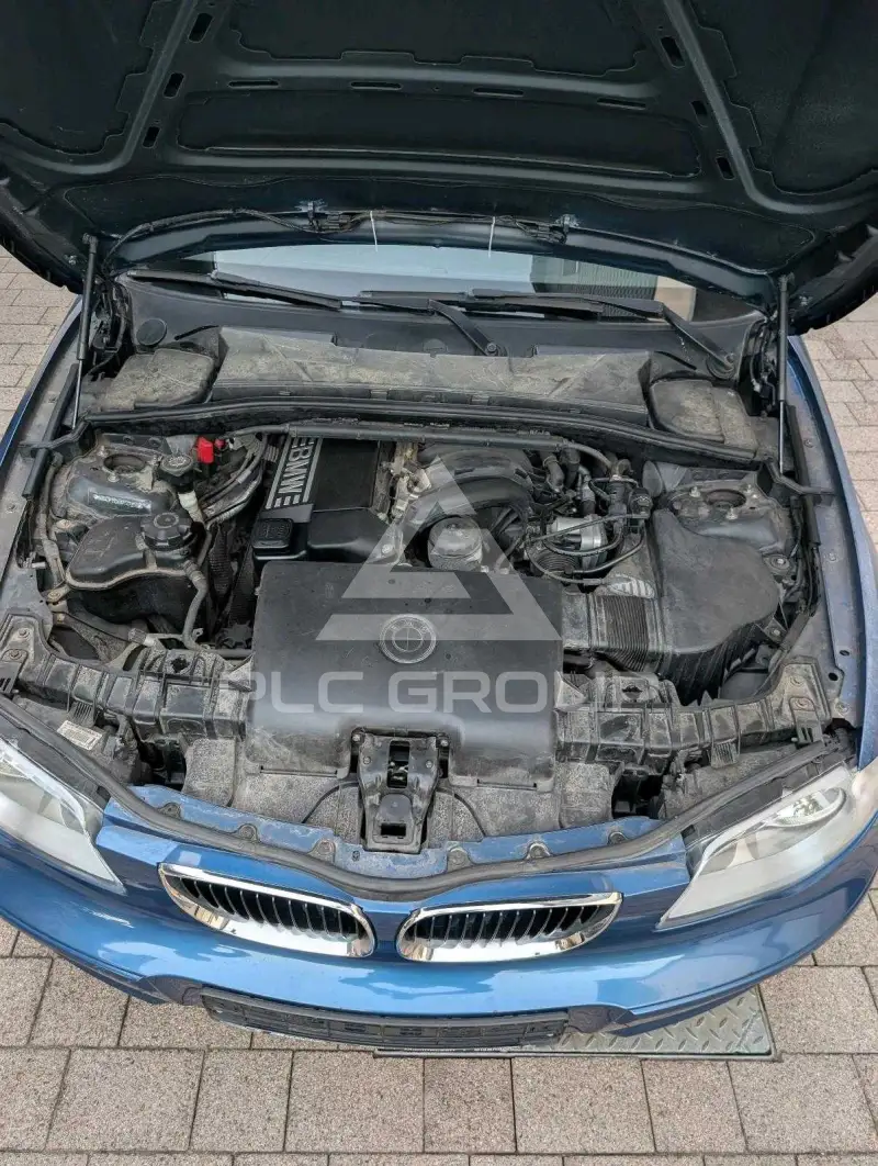 2004 BMW 120