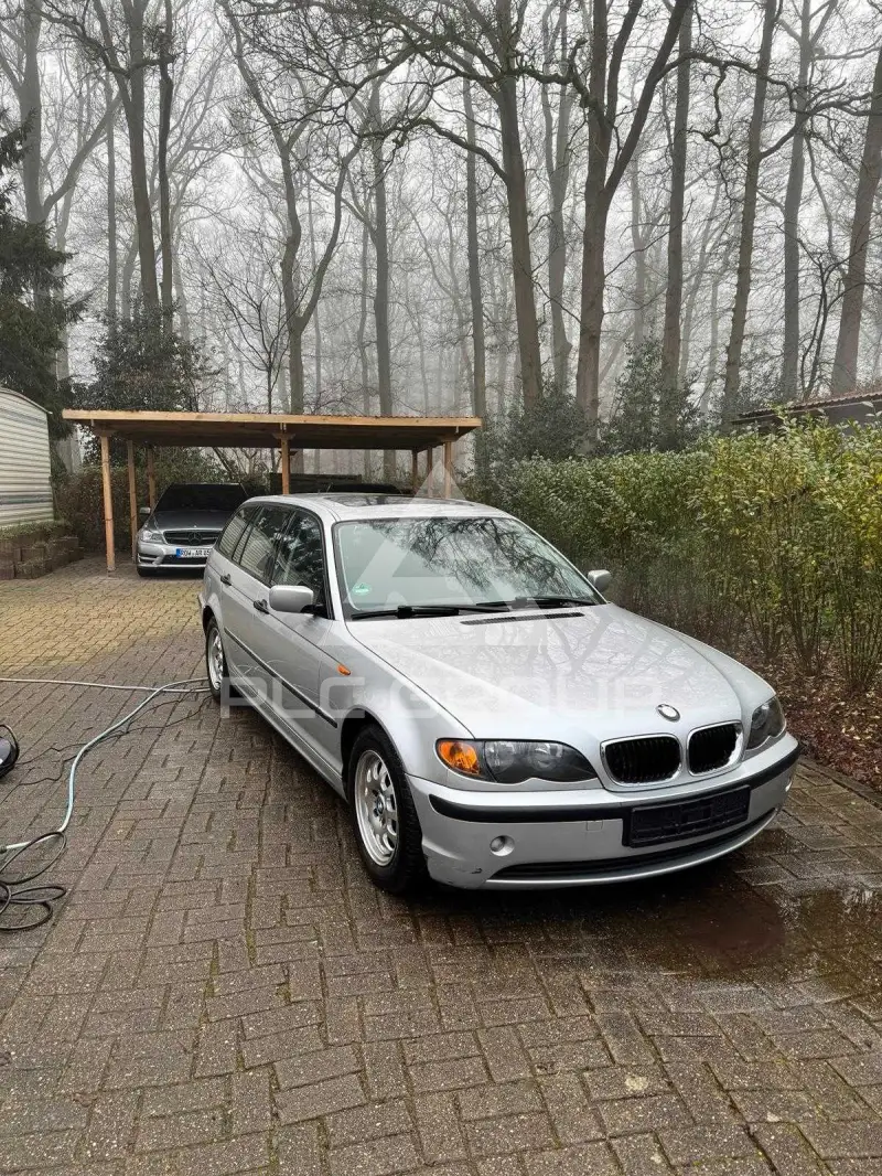 2004 BMW 120