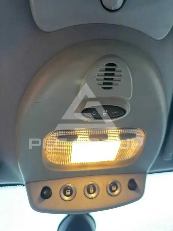 2004 Lancia Phedra