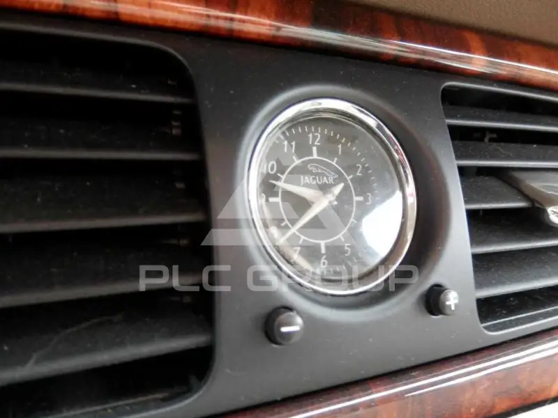 2004 Jaguar XJR