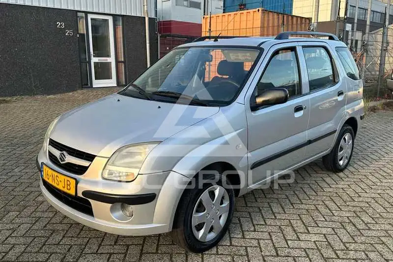 2004 Suzuki Ignis
