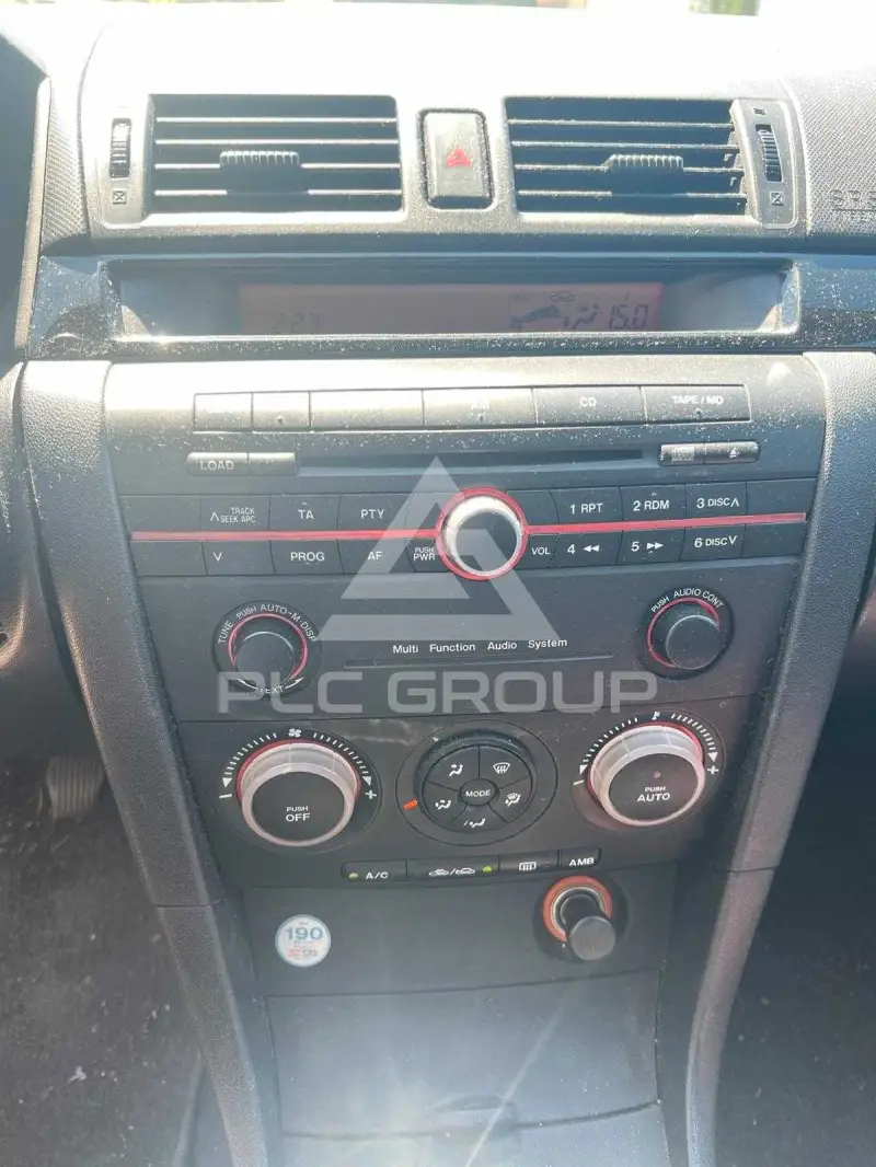 2004 Mazda 3