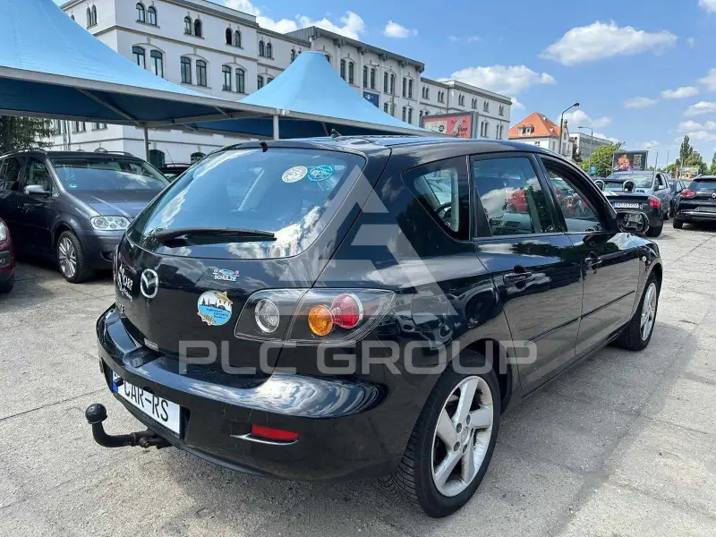 2004 Mazda 3