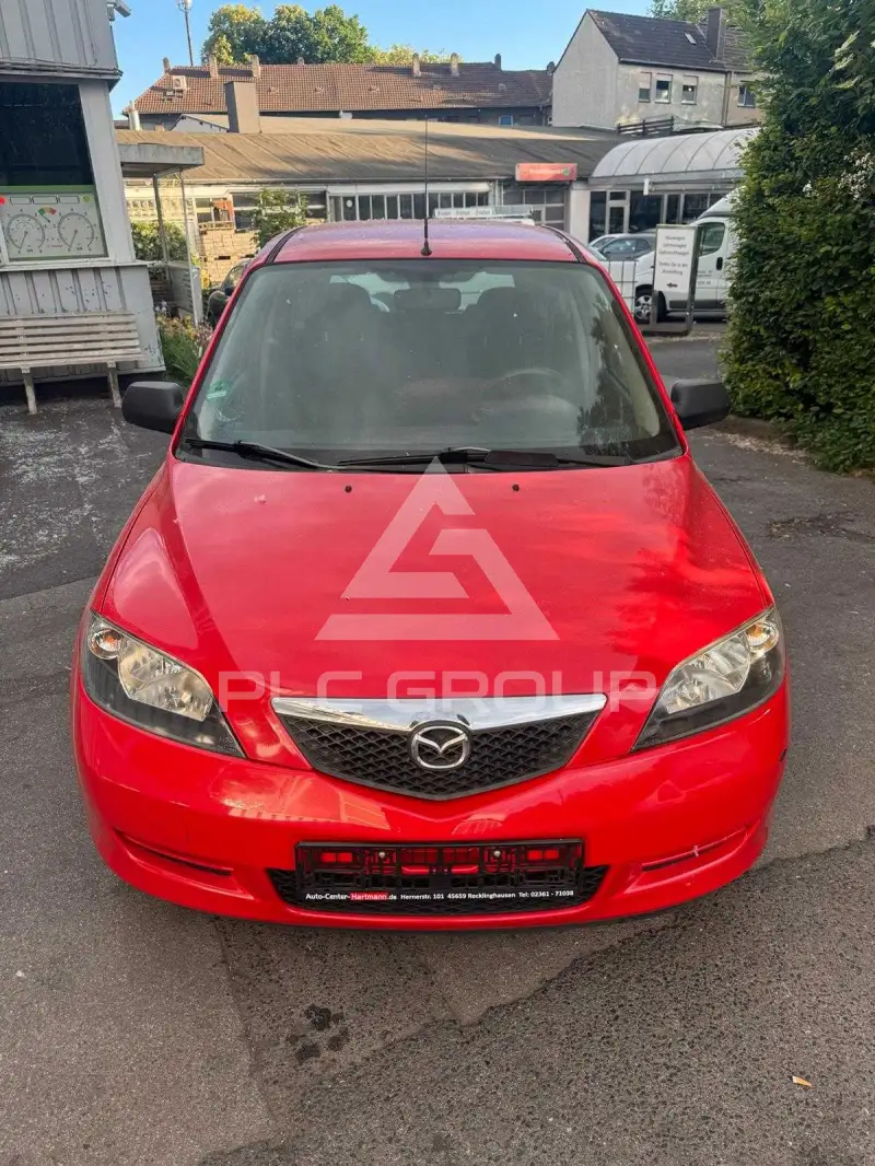 2004 Mazda 2
