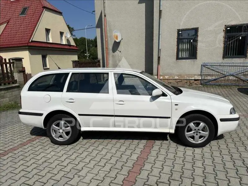 2004 Skoda Octavia
