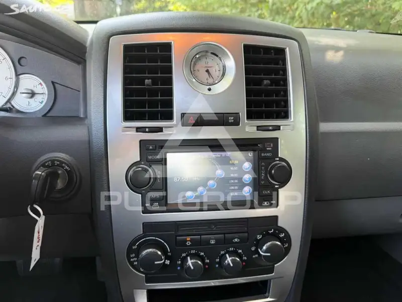 2004 Chrysler 300