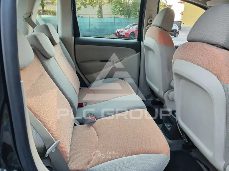 2004 Fiat Idea