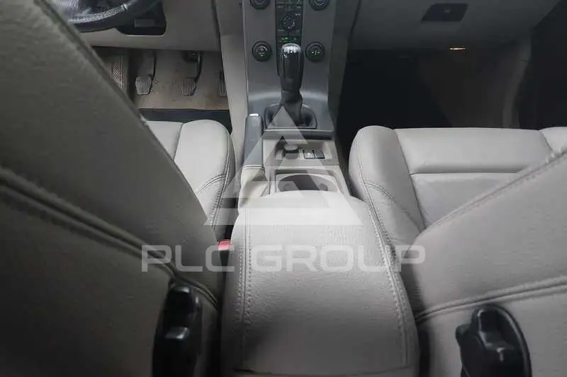 2004 Volvo V50