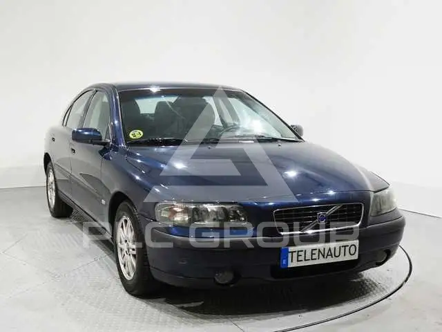 2004 Volvo S60