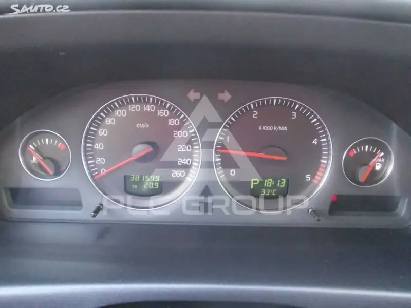 2004 Volvo V70