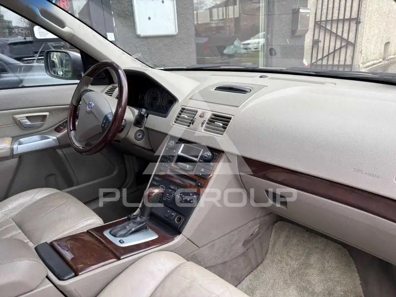 2004 Volvo XC90