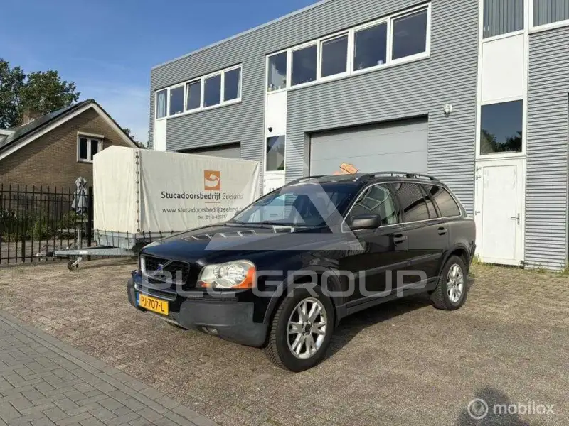 2004 Volvo XC90