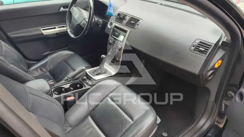 2004 Volvo S40