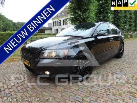 2004 Volvo S40