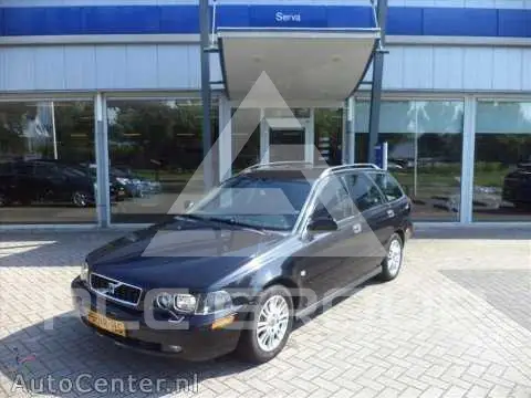 2004 Volvo V40