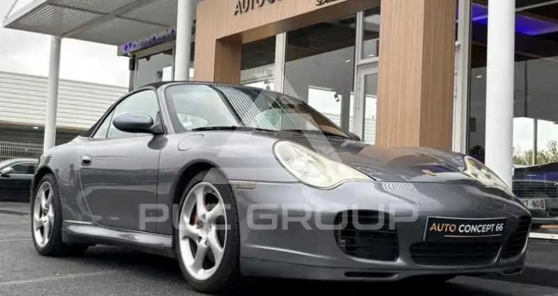 2004 Porsche 911