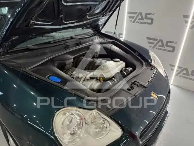 2004 Porsche Cayenne