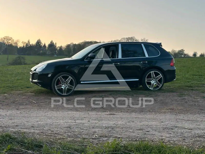 2004 Porsche Cayenne