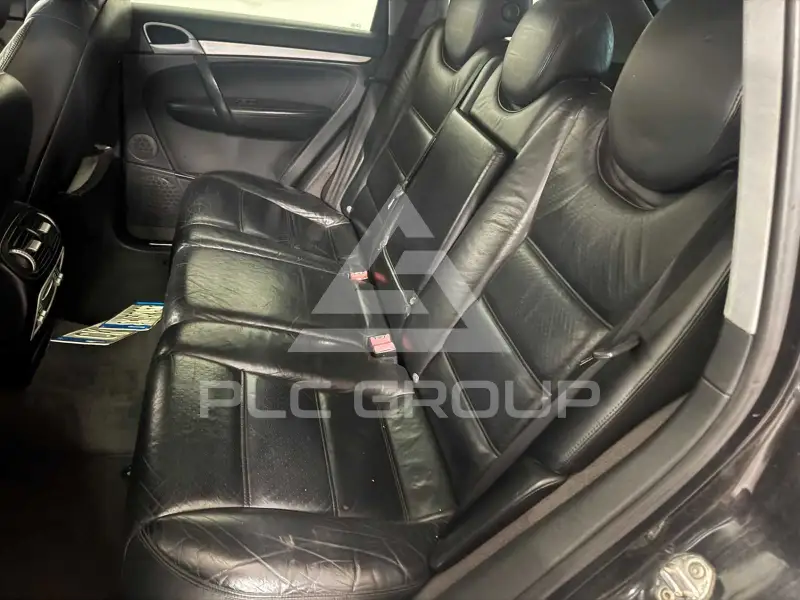 2004 Porsche Cayenne