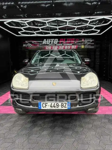 2004 Porsche Cayenne
