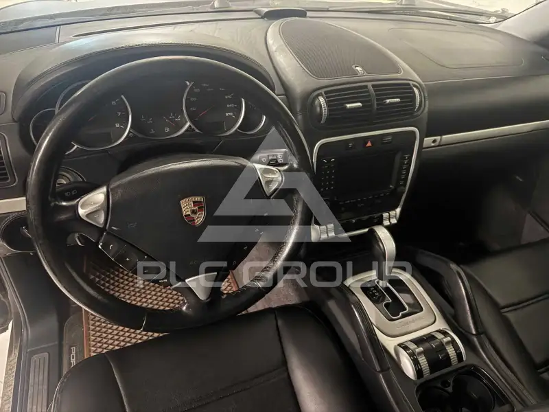 2004 Porsche Cayenne