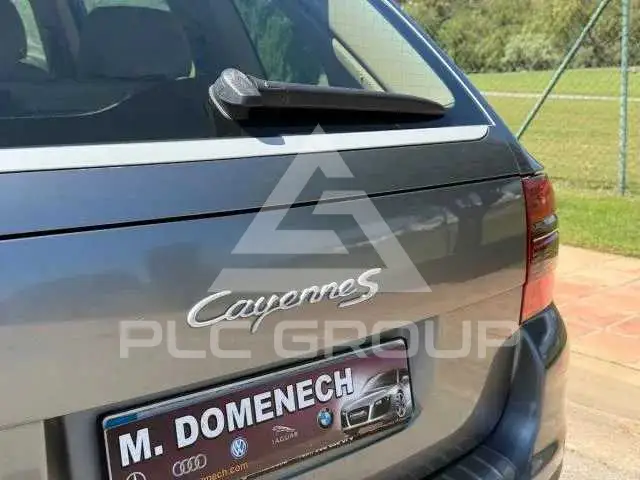 2004 Porsche Cayenne