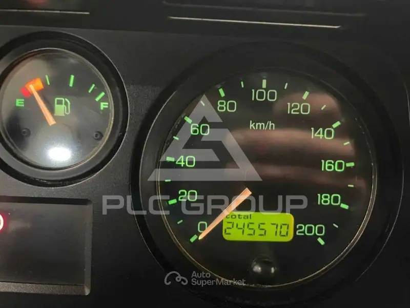 2004 Land Rover DEFENDER