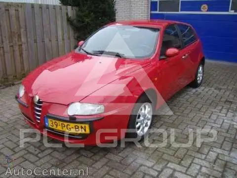 2004 Alfa Romeo 147