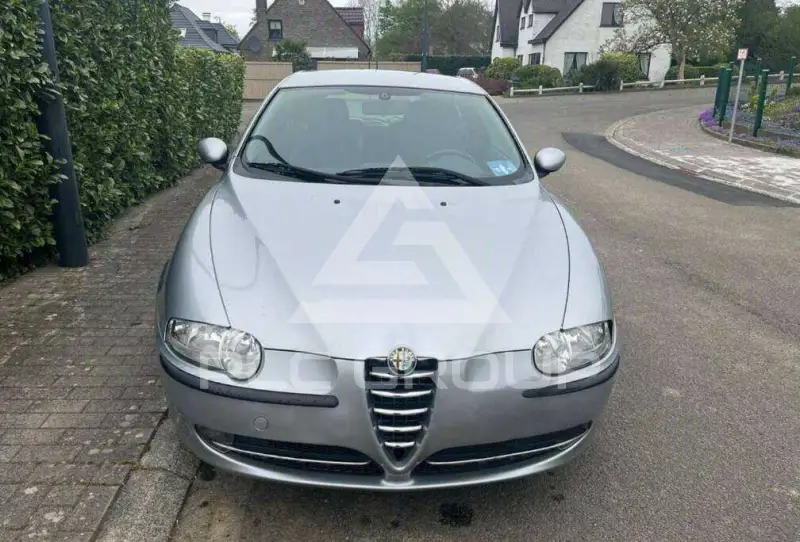 2004 Alfa Romeo 147