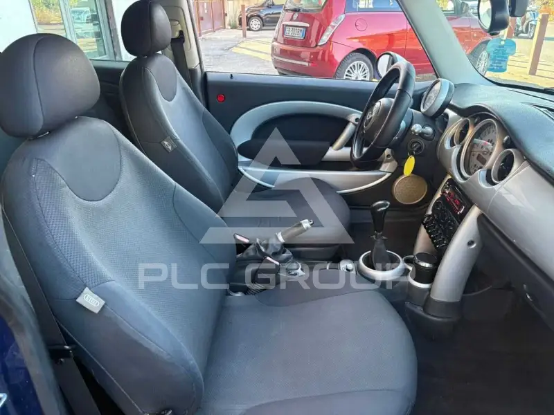 2004 Mini COOPER