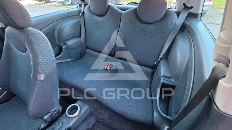 2004 Mini COOPER