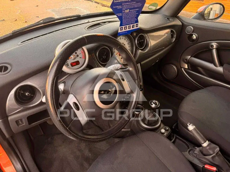 2004 Mini COOPER