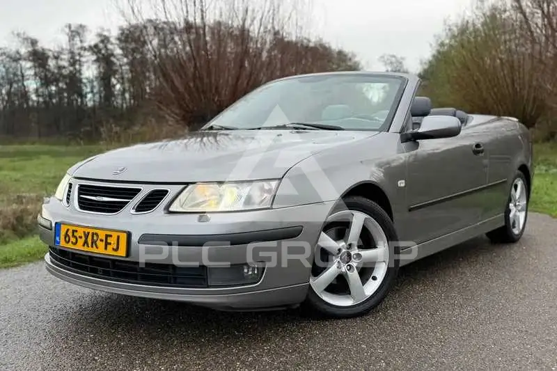 2004 SAAB 9-3