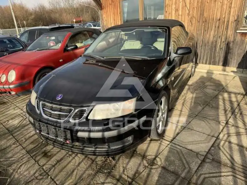 2004 SAAB 9-3