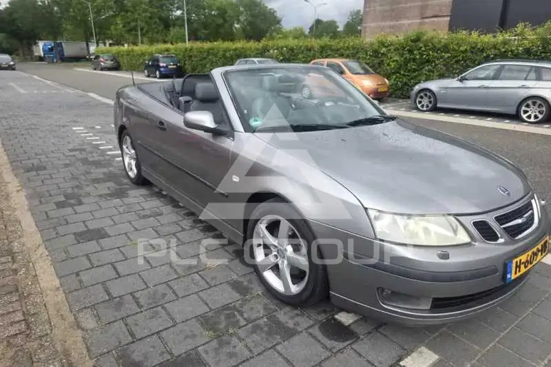 2004 SAAB 9-3
