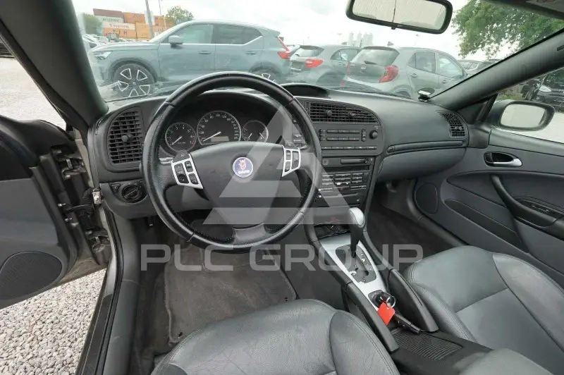 2004 SAAB 9-3