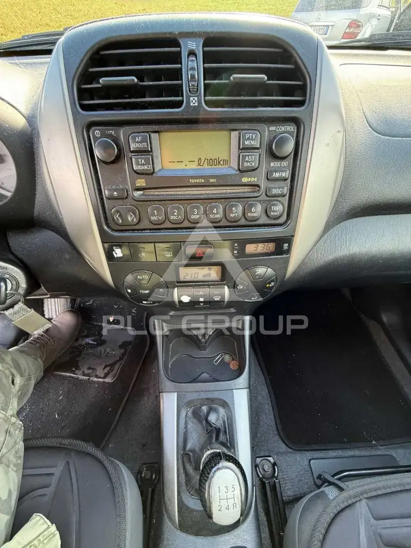 2004 Toyota RAV4