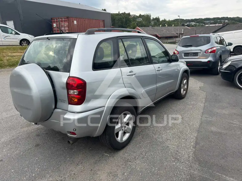 2004 Toyota RAV4
