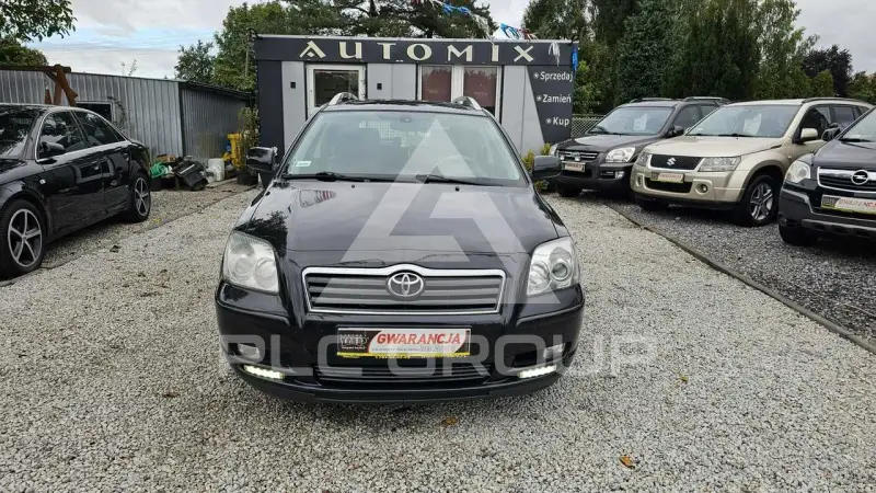 2004 Toyota Avensis