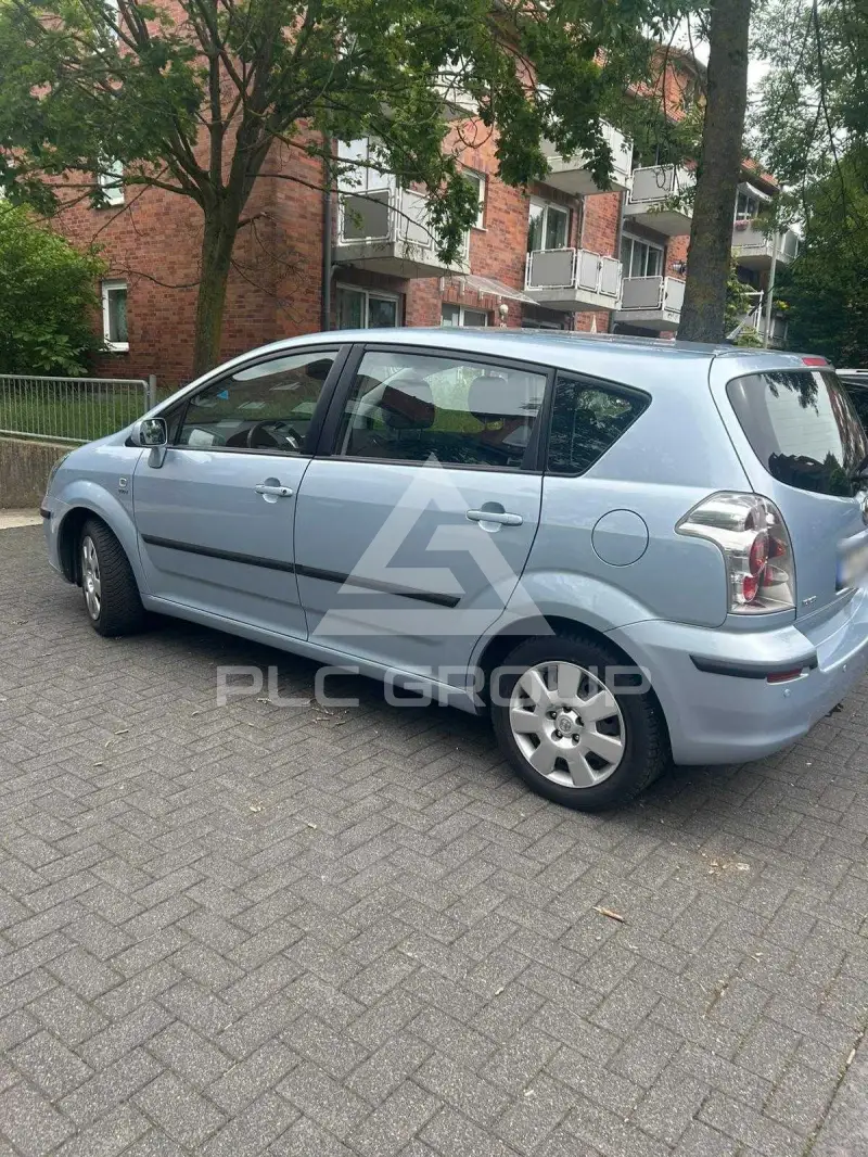 2004 Toyota COROLLA
