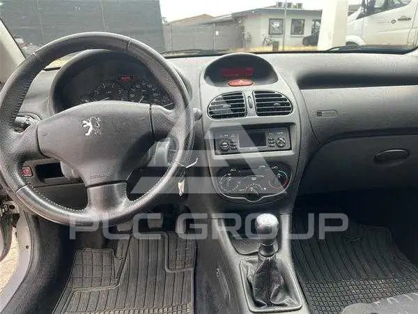 2004 Peugeot 206