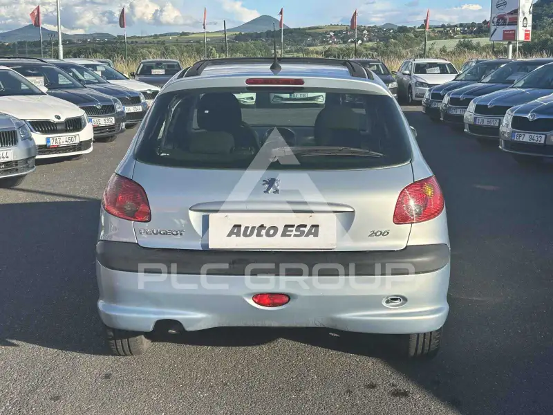 2004 Peugeot 206