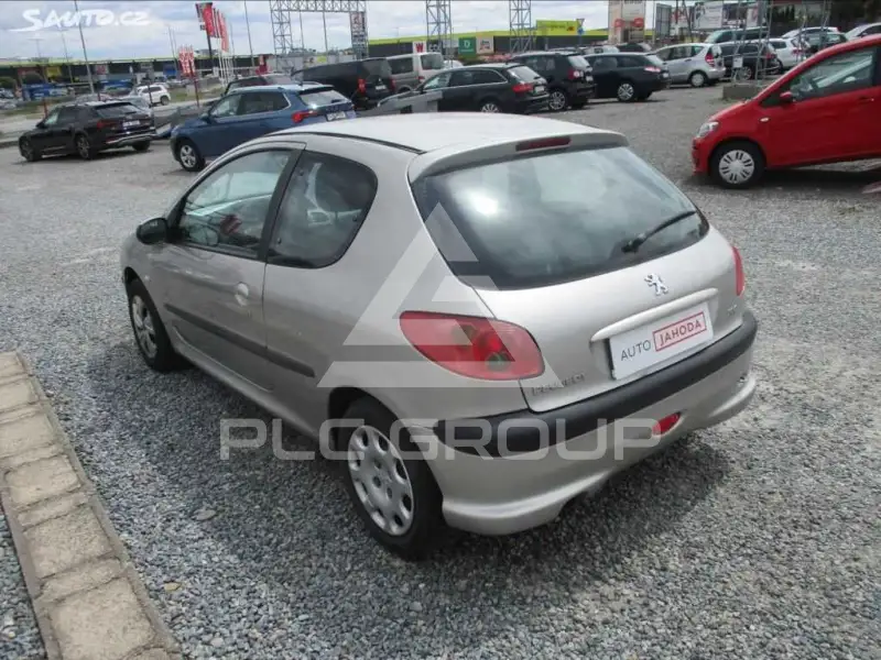 2004 Peugeot 206